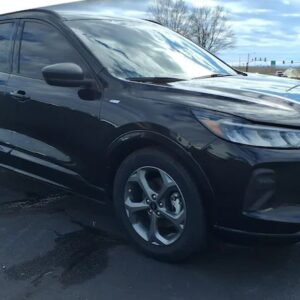 Used 2023 Ford Escape ST-Line C2470A